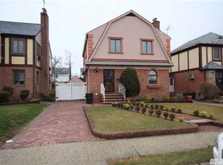 7561 186th St, Fresh Meadows, NY 11366