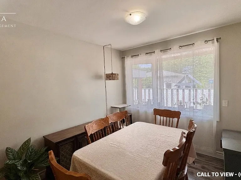 2 Oswald Ave #3 — Photo 3