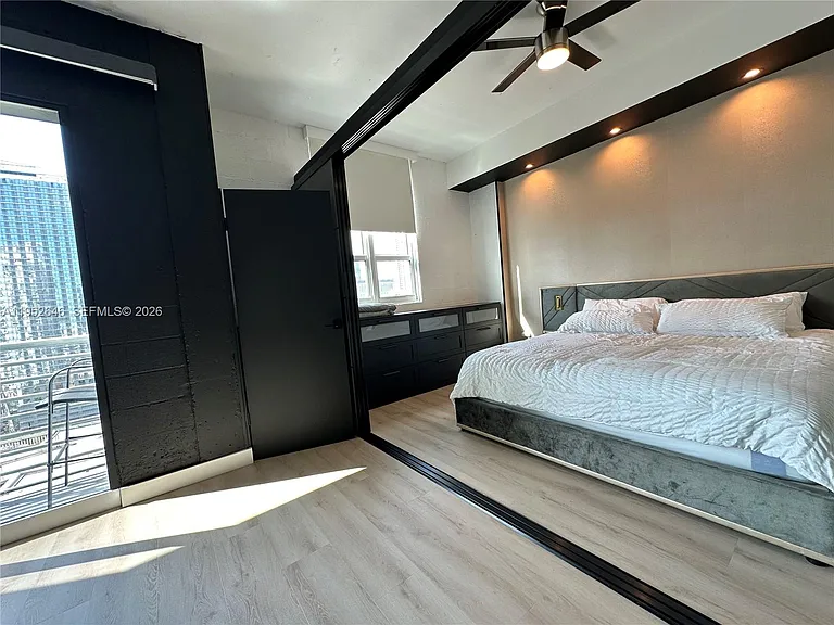 234 NE 3rd St #1805 — Photo 37