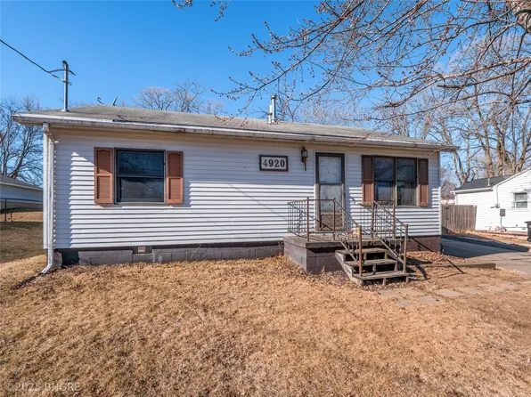 4920 SW 13th St, Des Moines, IA 50315