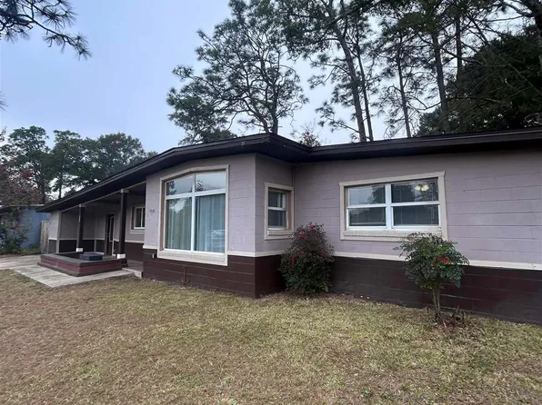 4408 Chantilly Way, Pensacola, FL 32505