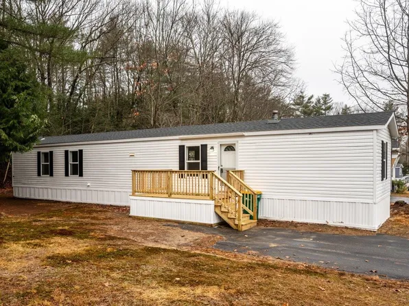 49 Cormier Drive, Rochester, NH 03867