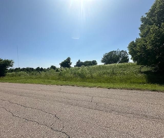 2nd image of 0 Ridgeway Rd #15