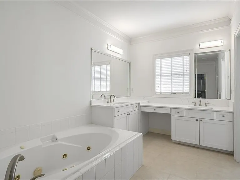 2603 Oglethorpe Cir — Photo 38