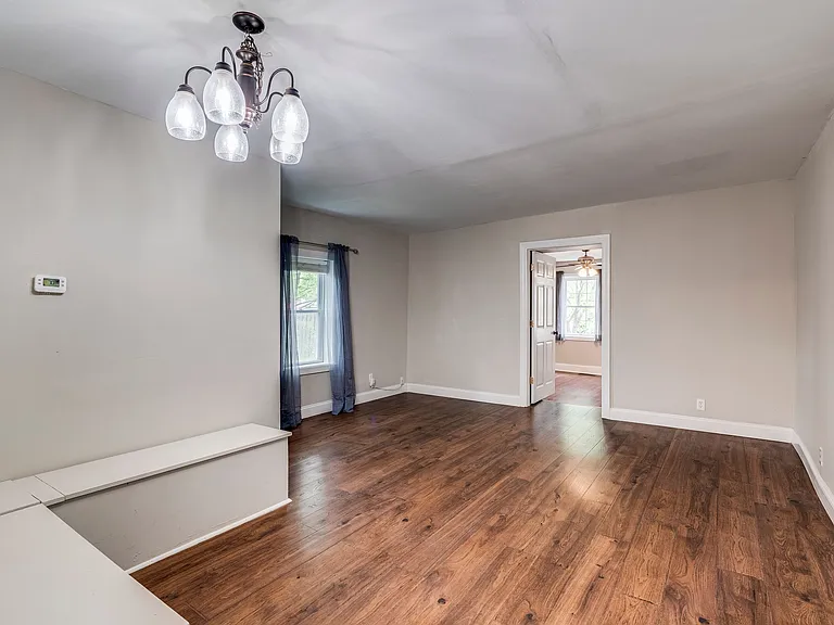 2320 Beechmont Ave #1 — Photo 18
