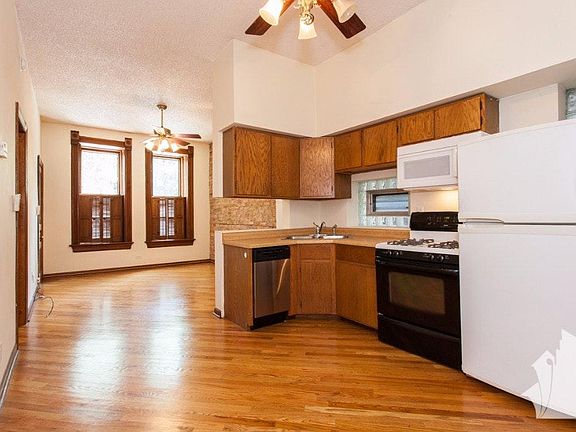 2nd image of 1036 N Honore St #1