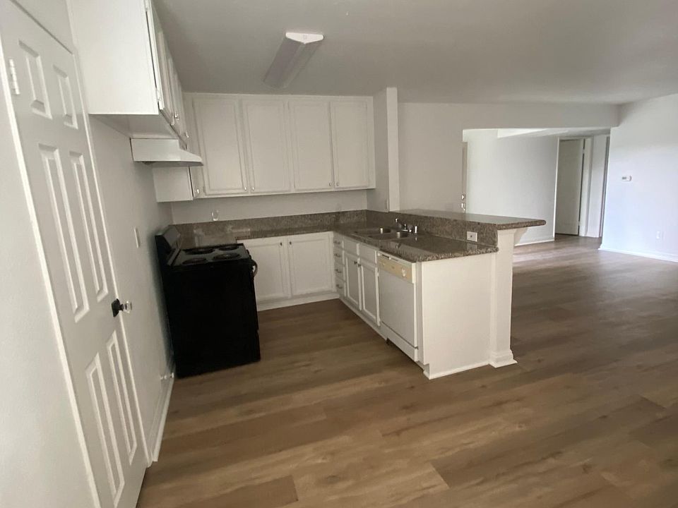 1st image of 1419 Alamitas Ave #1