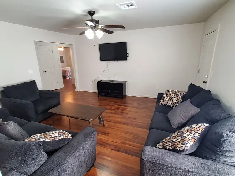 37 W Thatcher St — Photo 14
