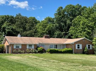 13640 Aden Rd, Nokesville, VA 20181