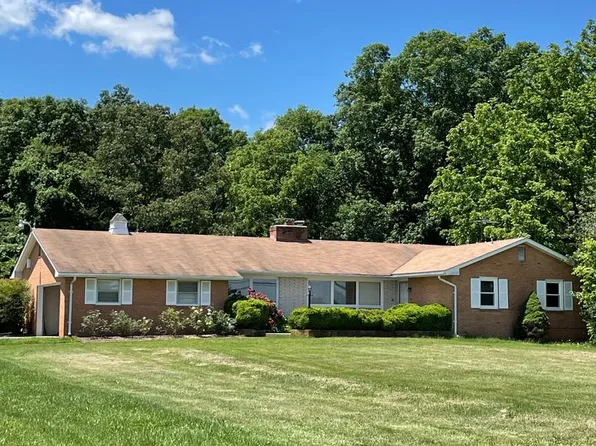 13640 Aden Rd, Nokesville, VA 20181