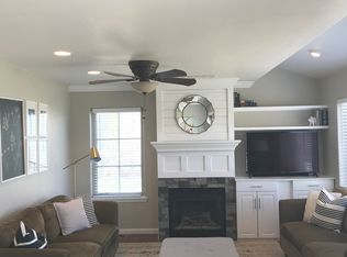 300 Chatfield Ln APT A, Gypsum, CO 81637