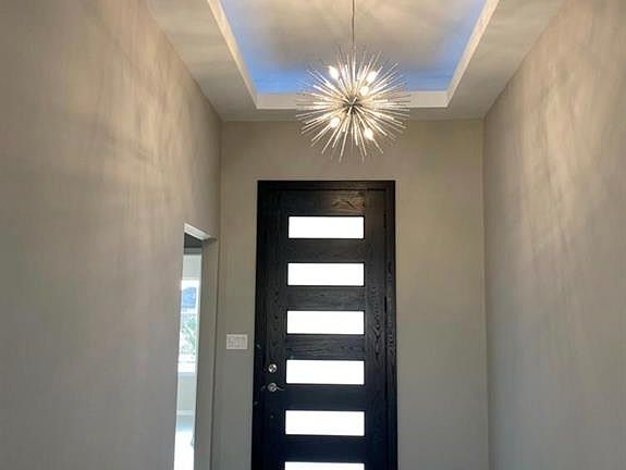 2nd image of 3505 Mina De Oro St