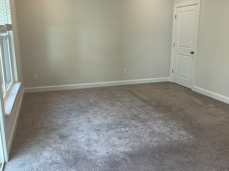 2829 Dallas Valley Ln — Photo 3