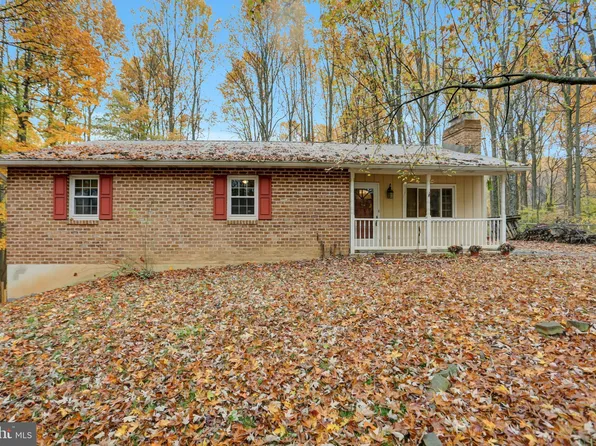11 Robin Trl, Fairfield, PA 17320