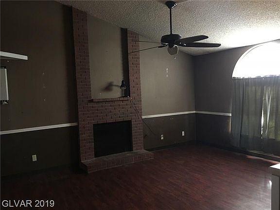 5th image of 298 Cameron Hill Ct