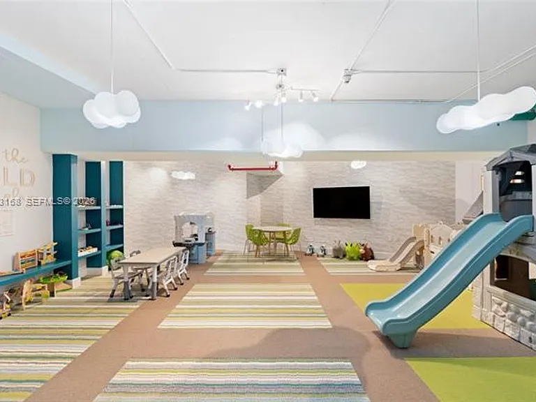 900 Biscayne Blvd #4006 — Photo 42