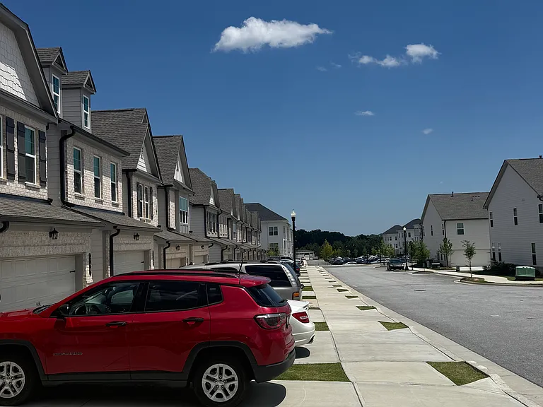 240 Vision St — Photo 34