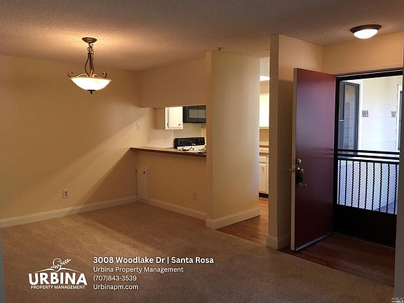 2nd image of 3008 Woodlake Dr