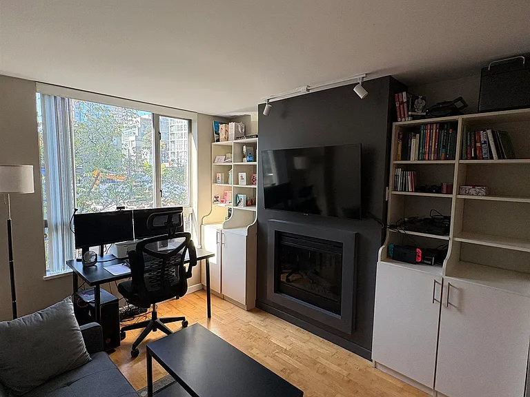 1225 Richards St #301 — Photo 2
