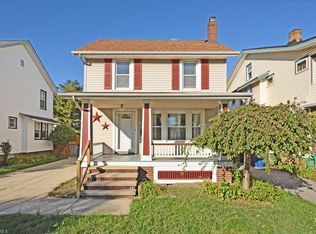 2070 Brown Rd, Lakewood, OH 44107