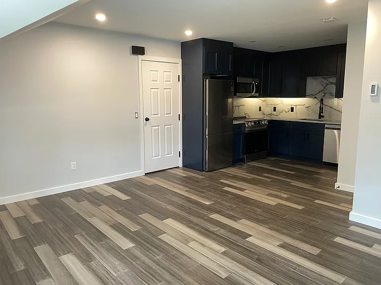 173 Water St #5 — Photo 3