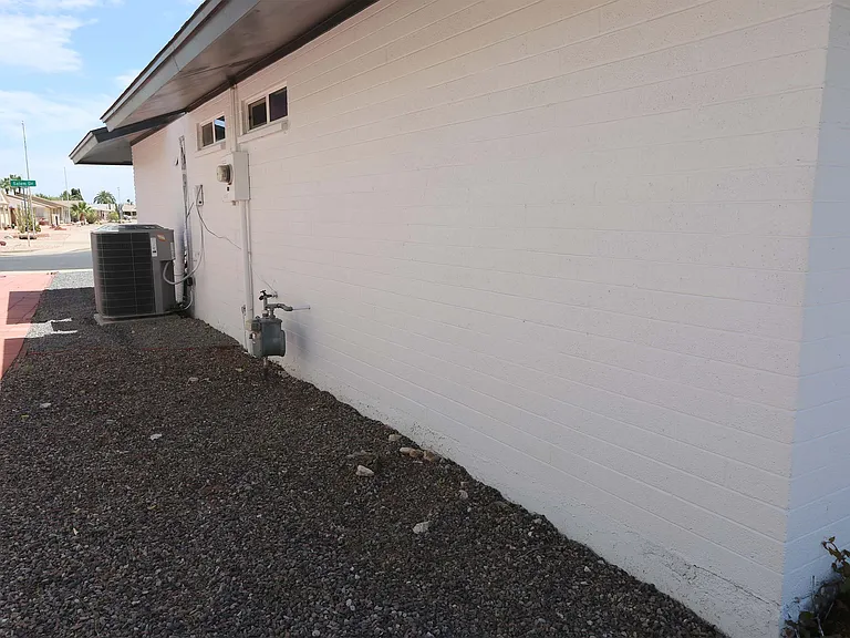 10631 W Salem Dr — Photo 26