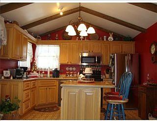 3rd image of 117 Saint Clair Cir