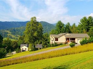 37 Bonnie Brae Dr, Weaverville, NC 28787