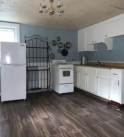 263 E Bridge St #2 — Photo 10