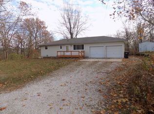 6390 High St, Moro, IL 62067