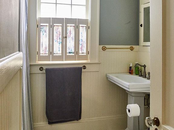 Full bathroom on main floor
