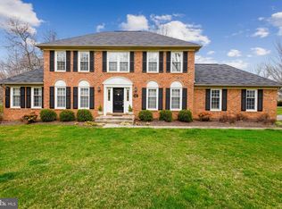 8311 Argent Cir, Fairfax Station, VA 22039