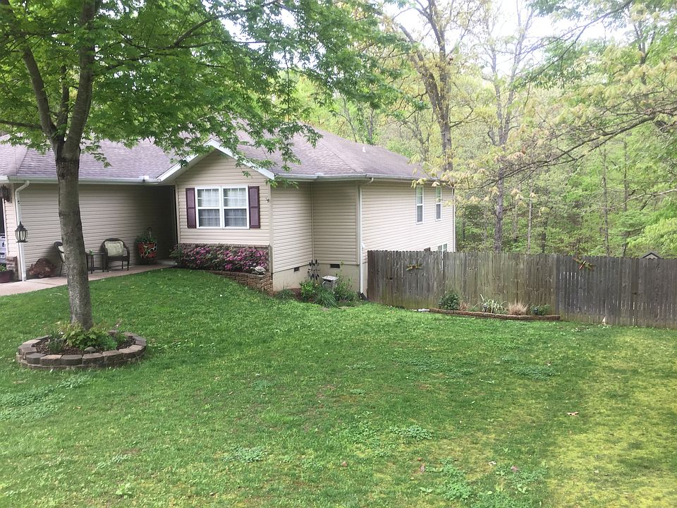 1st image of 23 Reighton Dr