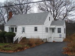 25 Holland St, Saugus, MA 01906
