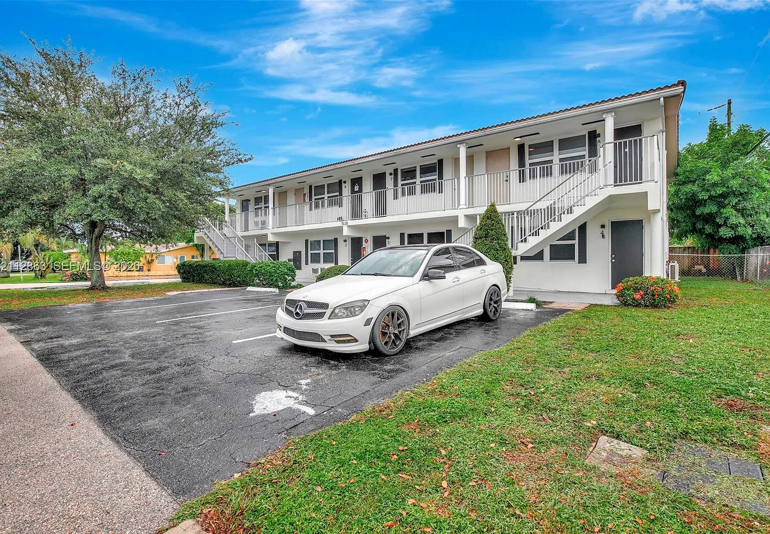 1 bed, 1.0 bath, 650 sqft, $1,800 — Photo 1