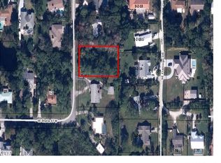 8878 SE Sharon St, Hobe Sound, FL 33455