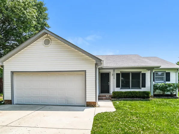 4040 Coopersdale Rd, Charlotte, NC 28273