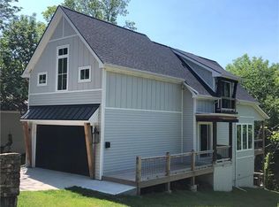 80B R St, Lake Lotawana, MO 64086