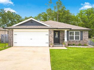 3252 Margaret Olivia Dr, Cantonment, FL 32533