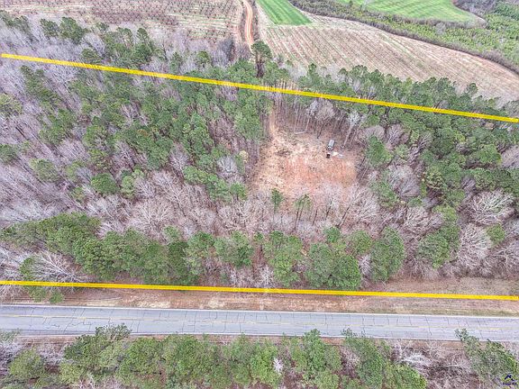 4th image of 5601 Clay Rd