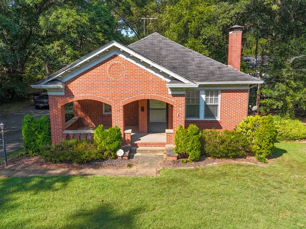 142 Jackson St, Newnan, GA 30263