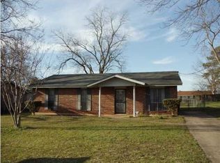 649 Groveland Dr, Montgomery, AL 36109