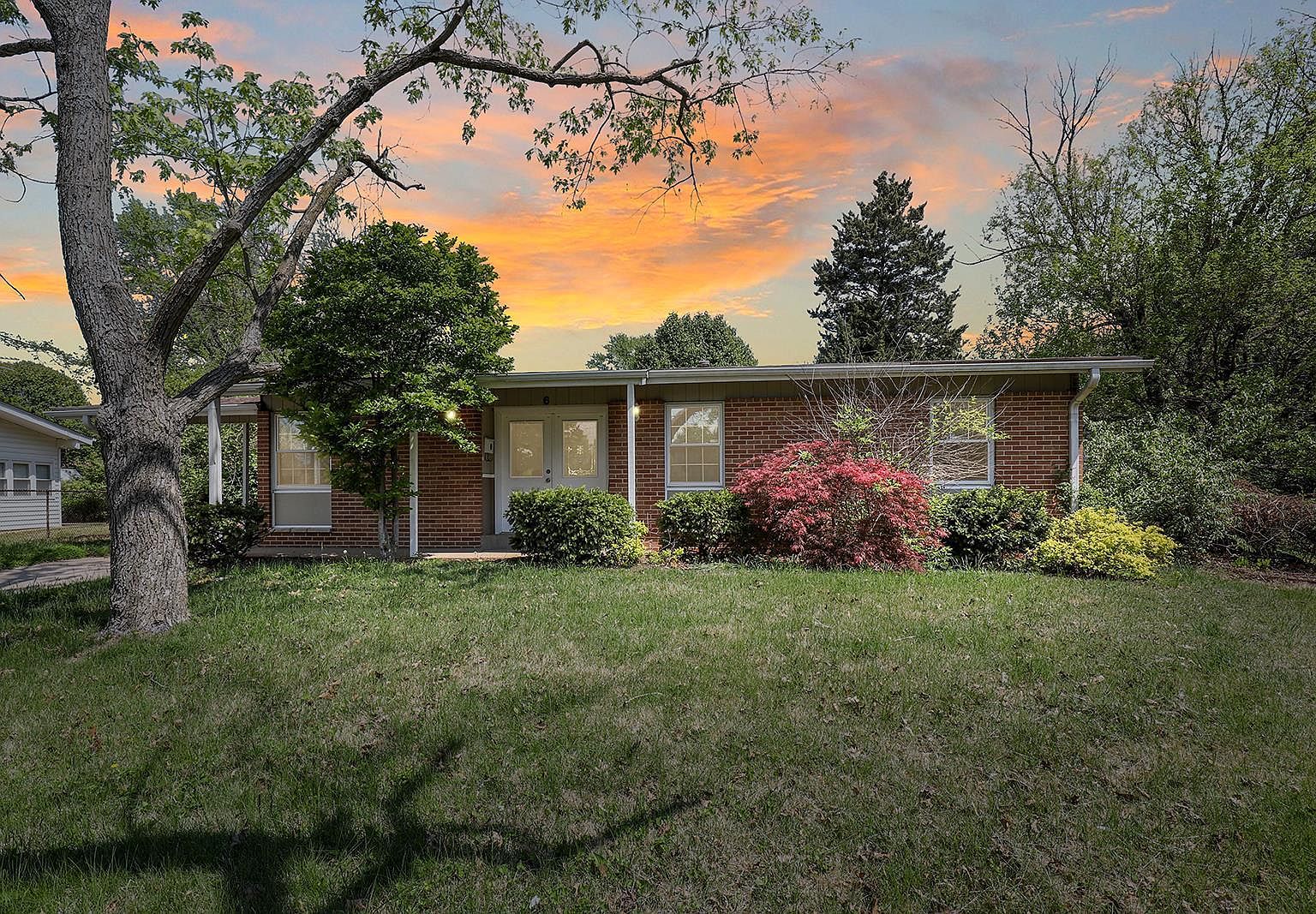 6 Apache Ct Florissant MO 63033 Zillow