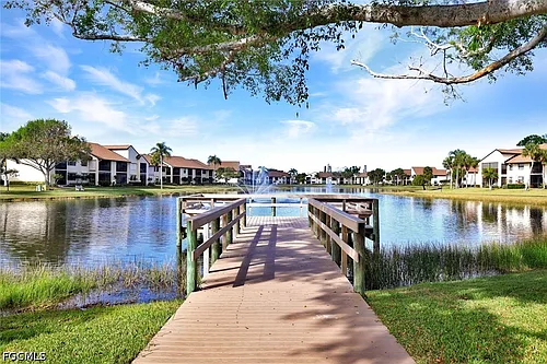 8445 Charter Club Cir #11 Photo 1