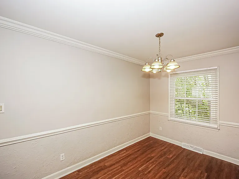 8504 Beechbrooke Rd — Photo 8