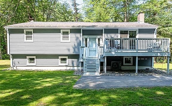 3rd image of 25 Bartlett St