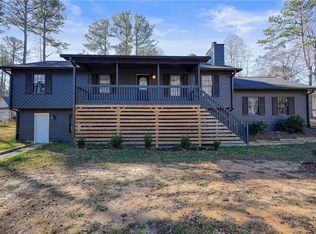 21 Forest Ct, Dallas, GA 30132