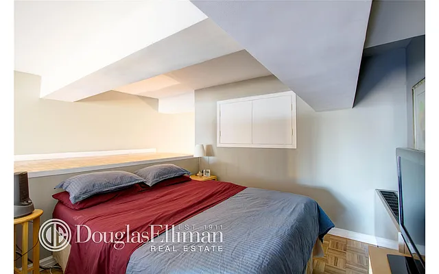 Sold by Douglas Elliman | media 5