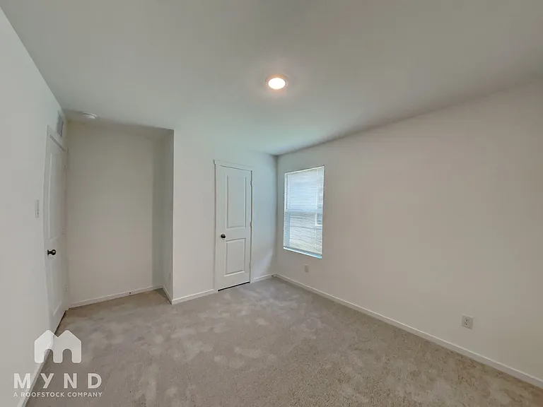213 Poplar Pl — Photo 16