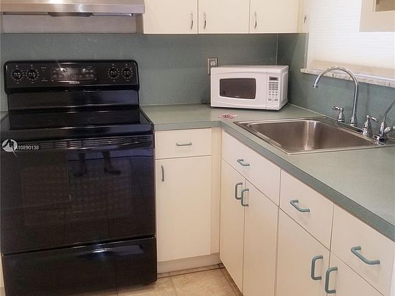 3rd image of 8280 Sunrise Lakes Blvd APT 201